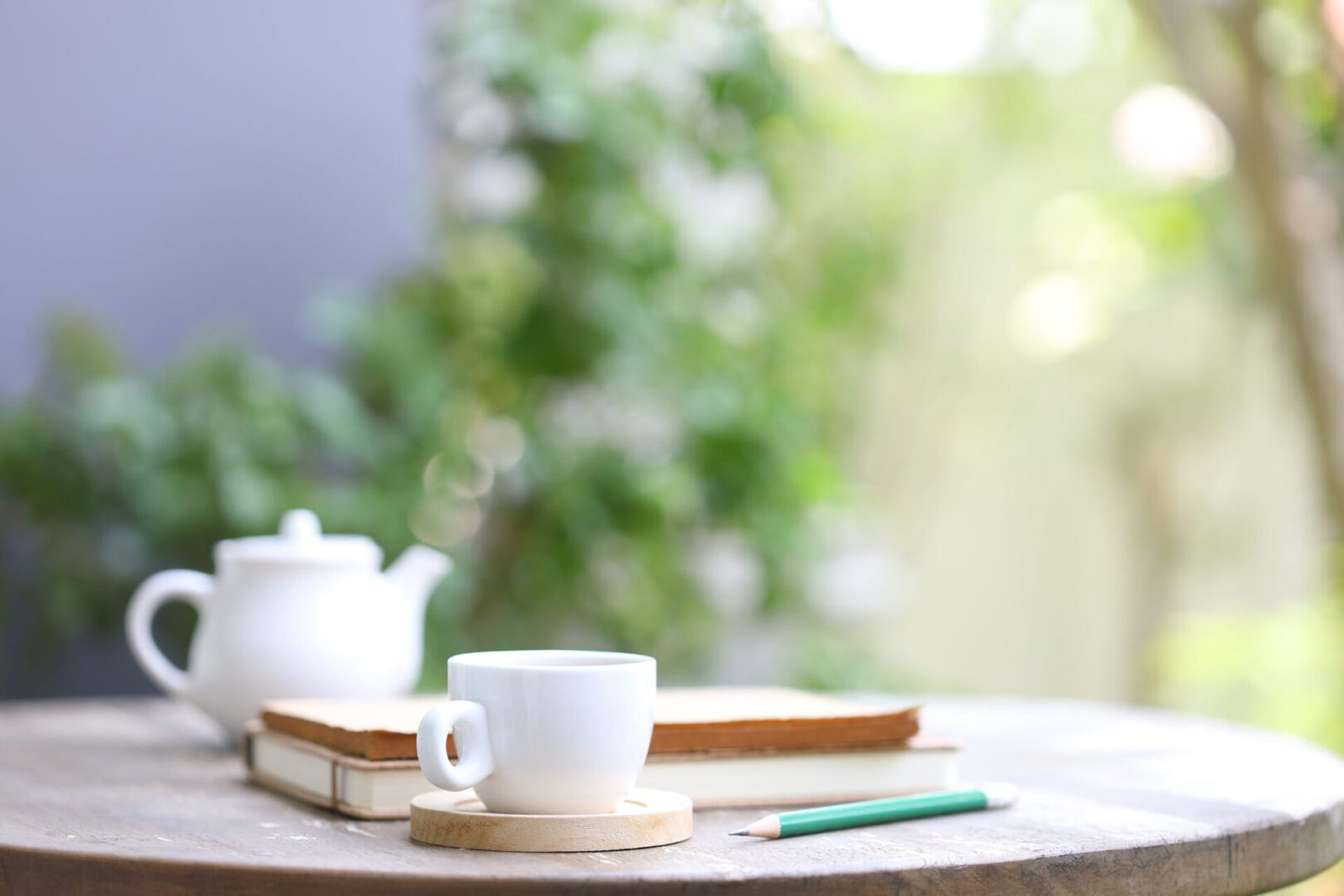 A cup of coffee on top of a table.